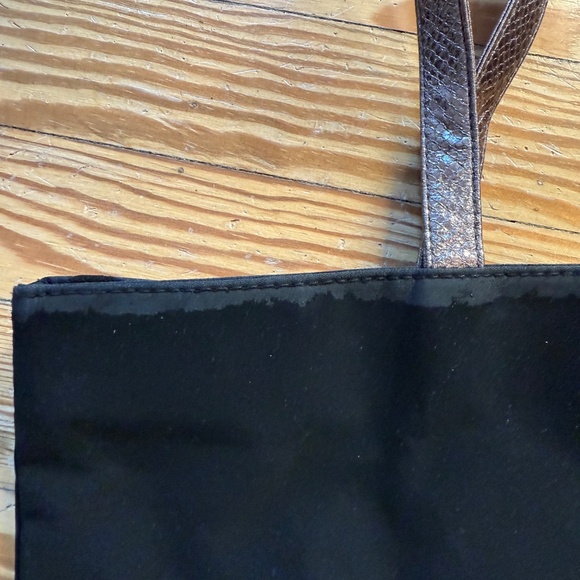 Jimmy Choo Parfums black and silver metallic large vegan leather shopper tote - Picture 6 of 8